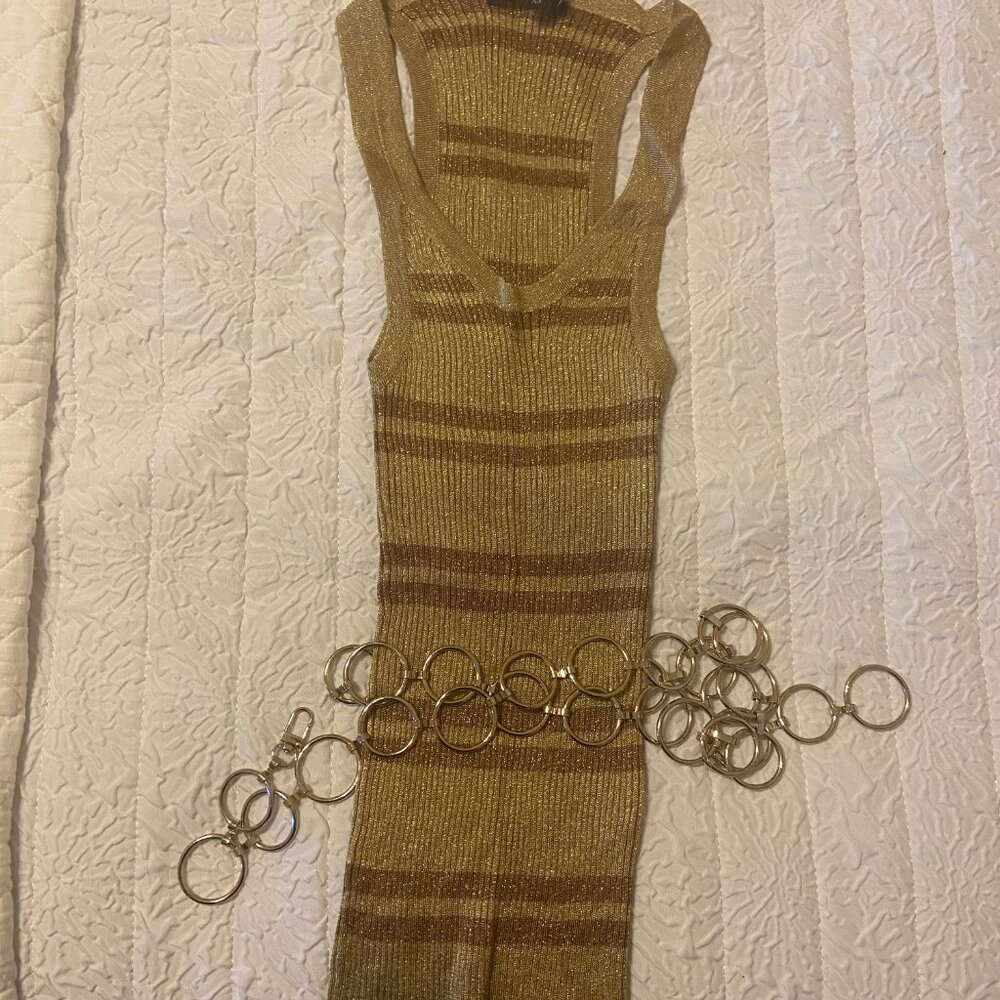 NWOT Gucci Gold Sleeveless Sweater - Size XS